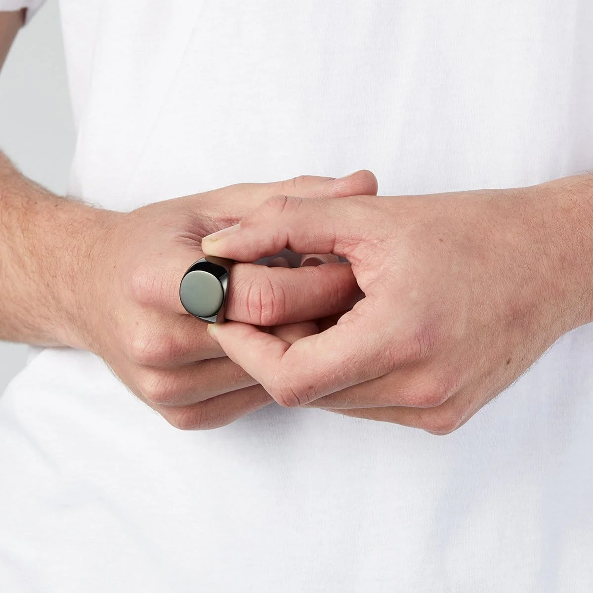 Men’s Black Oval Signet Ring - Image 3