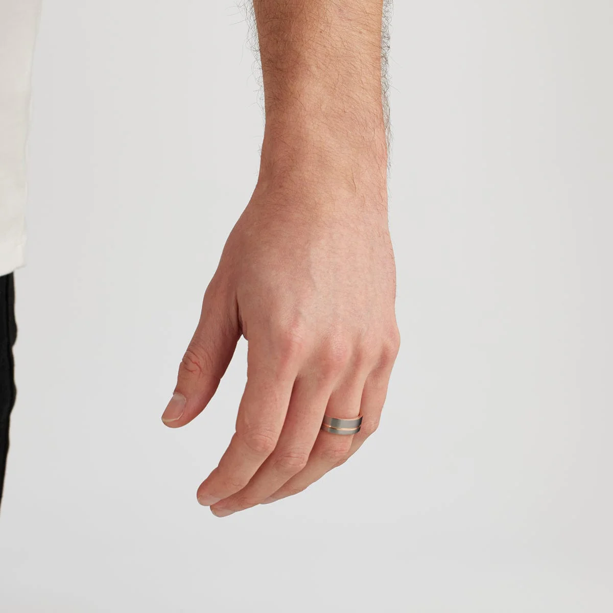 Men’s Rose Gold Accent Tantalum Ring - Image 4