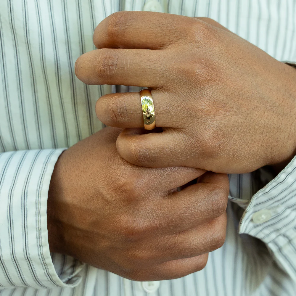 Men's Classic Yellow Gold Ring - Image 3